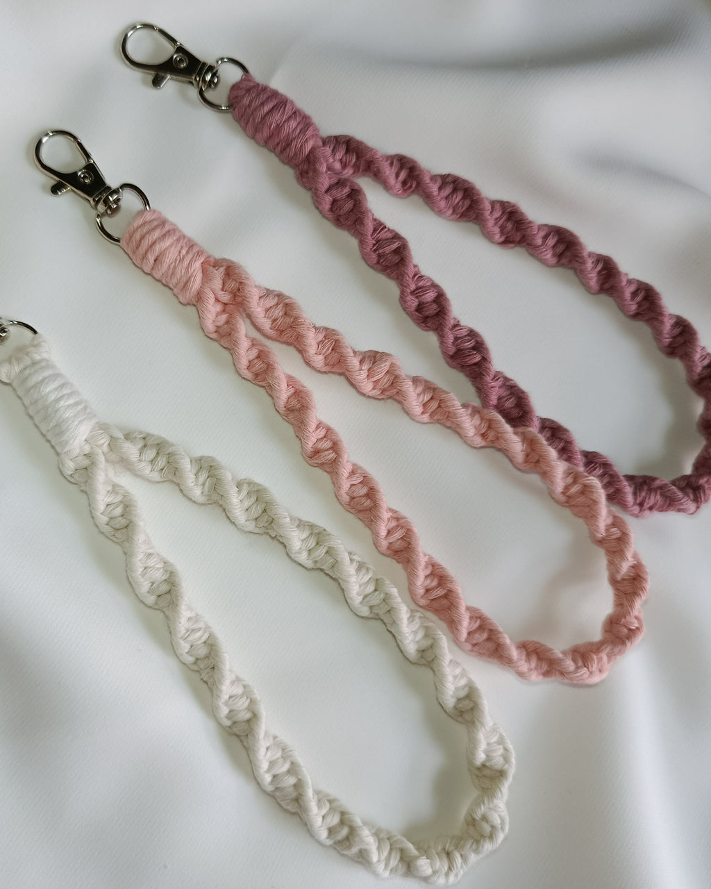 Twisted wristlets