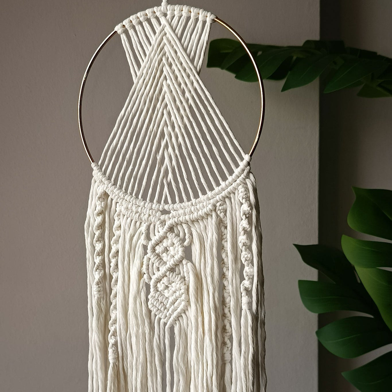 Macrame dreamcatcher