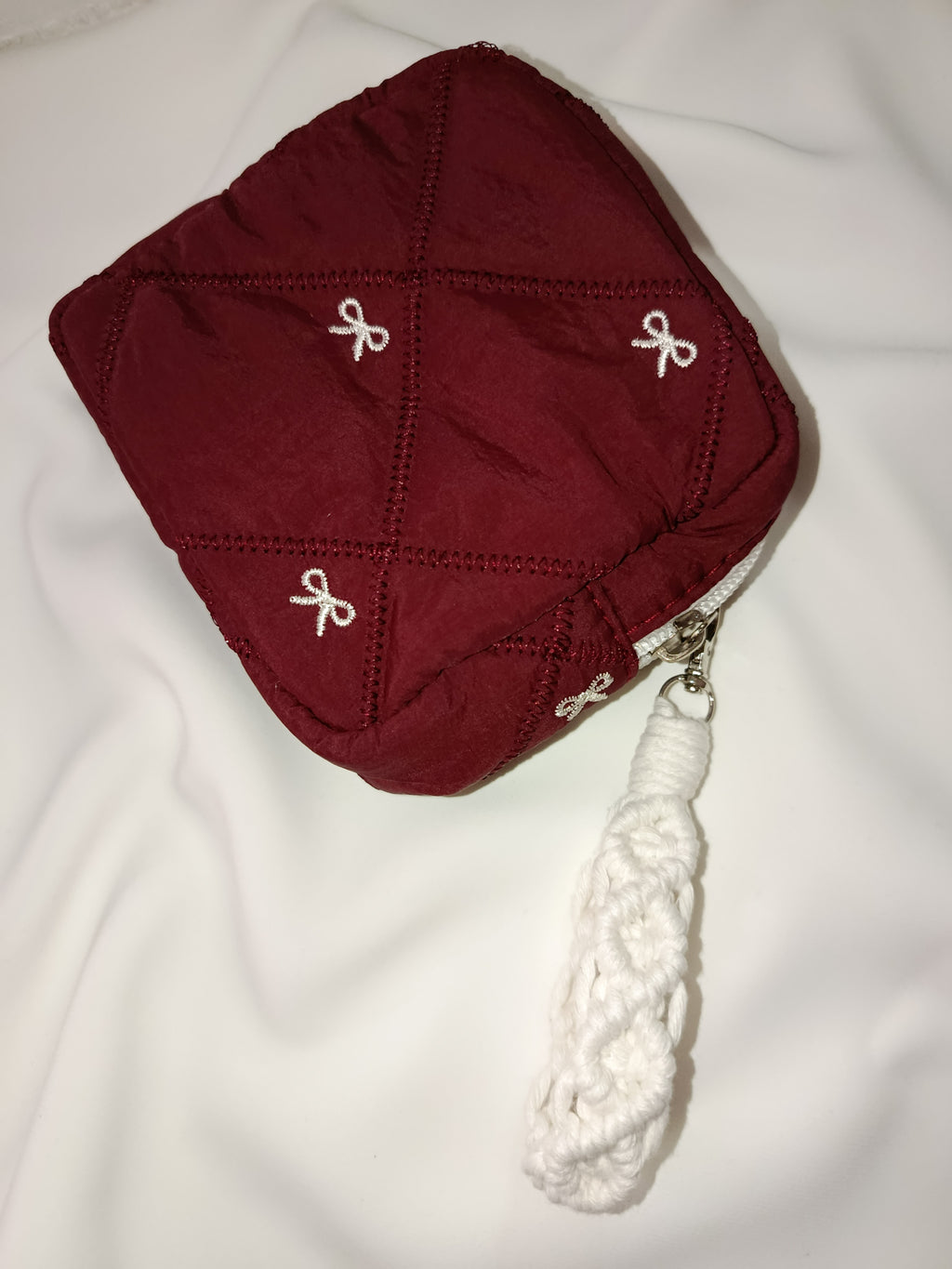 Diamond wristlet