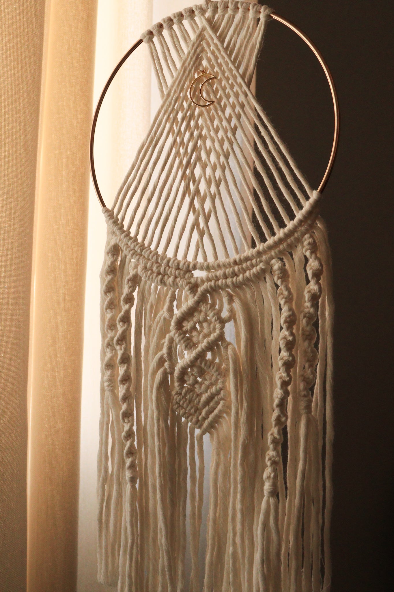 Macrame dreamcatcher
